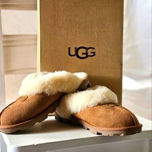 UGG Coquette Slipper, Size 9, Chestnut Suede